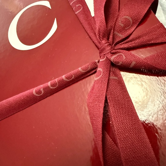 Gucci Gift Box, Ribbon, and Gift Bag - Picture 2 of 3